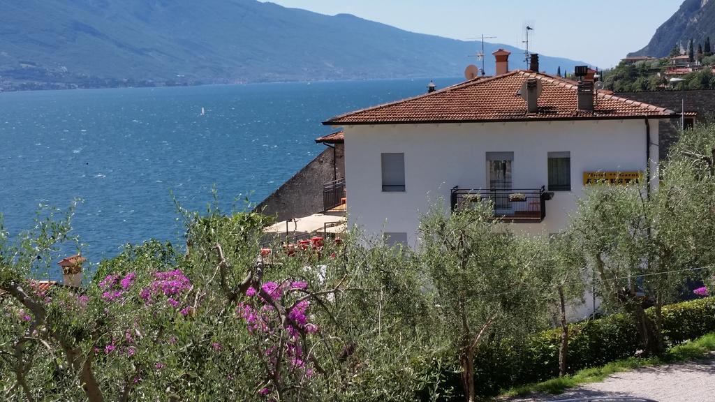 Hotel Augusta Garni Limone sul Garda Exterior foto